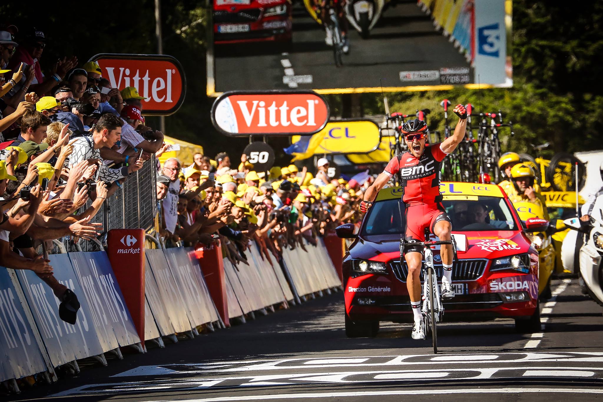 Greg van Avermaet utiekol v piatej etape Tour de France všetkým súperom a obliekol si žltý dres