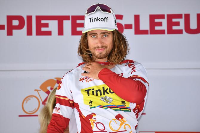 Úžasný Peter Sagan prešpurtoval v 4. etape Eneco Tour všetkých súperov a je celkovo prvý
