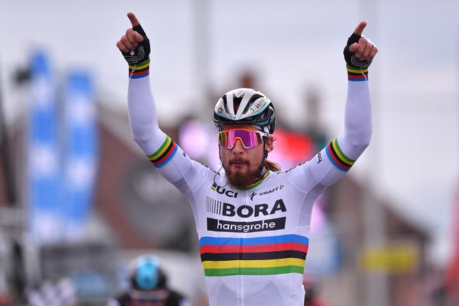Tirreno-Adriatico: Výborný Peter Sagan vyhral v druhej etape špurt hlavnej skupiny a bol v top3