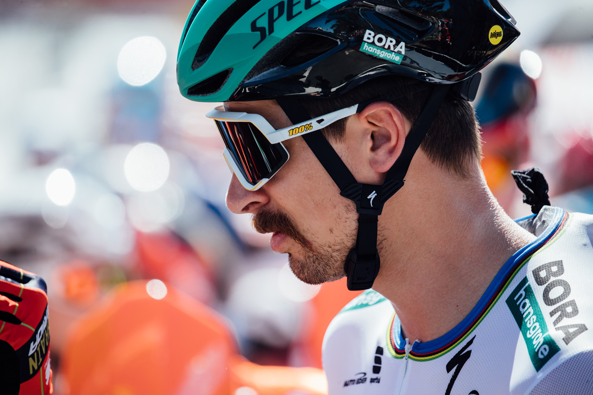 Santos Tour Down Under 5. etapa: Fenomenálny Peter Sagan obsadil druhé miesto, po diskvalifikácii Caleba Ewana víťazom Jasper Philipsen