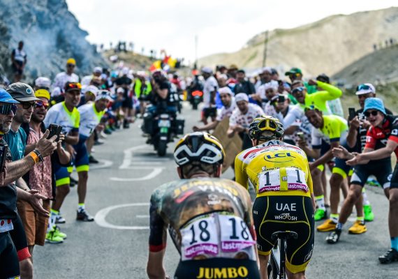 Tour de France 2022 – 11. etapa: Jonas Vingegaard ide do žltého s etapovým triumfom